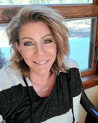 We are in LOVE ♥ https://www.facebook.com/stickers/1064631583883264