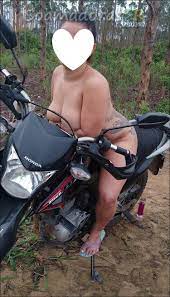 Namorada gostosa pelada na moto - So Amadoras BR , Fotos Amadoras, Caseiras  , Vídeos Amadores e Caseiros !