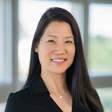 Michelle Oster's Instagram, Twitter & Facebook