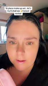 Denise Rawlings's Instagram, Twitter & Facebook