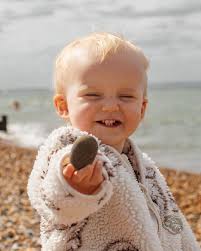 Hello!! I've got a lady that just inquired about a wedding in September and  having just started my journey in professional photography it is super  exciting but I am nowhere near wedding