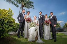 Happy newlywed couple in love are. Sri Lankan Weddings Green Holiday Travels