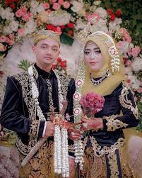 Solo Putri Hijab Syar I Winona Salon Rias Pengantin Facebook