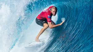 His sister, tyler wright, is also a compe. Tahiti Pro Australian Surfer Owen Wright Wins Maiden Title In Teahupo O