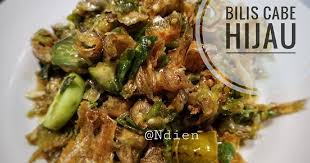 Rasa asin yang bercampur dengan pedasnya cabai hijau, membuat siapapun akan tergoda. 92 Resep Bilis Cabe Hijau Enak Dan Sederhana Ala Rumahan Cookpad