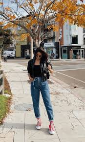 Calça Jeans E Jaqueta De Couro Look Do Dia Look Casual Viih Rocha Look Simples Em 2020 Looks Looks Estilosos Estilo Com Botas