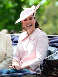 Yahoo news is better in the app. Duchess Kate Kate Pretty In Pink For Trooping The Colour