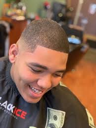 Dees Cutz Barbershop