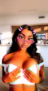 Watch online Queen V aka my_desigirl - 09-07-2021 OnlyFans Video - a little  tittie strip amp jiggle for you before I go to work tip if on X-video