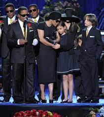 Maybe you would like to learn more about one of these? Michael Jackson Ses Freres Et Soeurs En Ont Ils Apres Son Argent