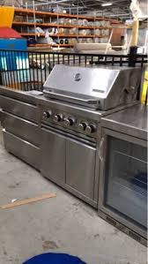Make the transition easier of with outdoor kitchen storage solutions to house all of your pots and pans, dishes and other kitchen and grill accessories. Ex Display S Steel Outdoor Bbq Kitchen With Hero Gasmate 4 Burner Bbq With Drawer Module Matador Single Door Bar Fridge Rrp 5311 All S Steel With Black Stone Bench Tops With 12 Month Warranty