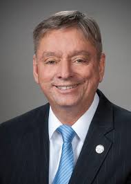 Local Political Leaders React to Householder Arrest