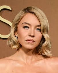 Exactly How To Style Your Bob, Depending On Your Hair Type And Face Shape