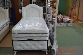 Urunler Eskidji Bazaar