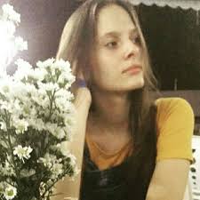 Stream Julia Cabral music