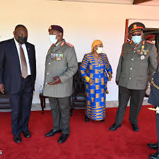South african national war army. Let S Be Loyal To The Constitution Says Outgoing Sandf Chief