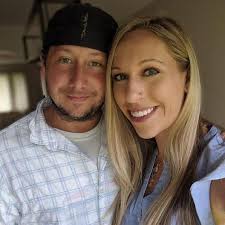 Madison Weiner and Joseph Weiner's Wedding Website