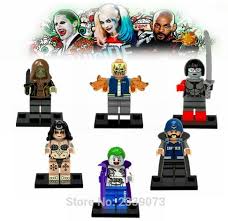 To dwoje przeciwników batmana, ale tak charyzmatycznych, że ludzie się w nich zakochali. 6szt 2016 Dc Legion Samobojcow Harley Quinn Joker 6449129108 Oficjalne Archiwum Allegro