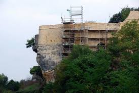 Les Remparts Du Chateau De Carlux Carlux Dordogne Le Manoir
