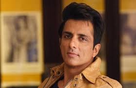 Actor sonu sood on friday said he is deeply saddened to see the plight of farmers protesting against the three new agri laws and hoped for a resolution to their issues. The Lead Reel And Real Life Hero Sonu Sood On How He Is Helping Migrant Workers Reach Home Deccan Herald