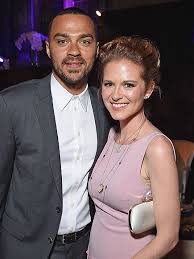 Nobody expected grey's anatomy star jesse williams' marriage to crash so soon, but as most people have realized, anything can happen in hollywood. Grey S Anatomy Jesse Williams Talks Hope For Jackson And April People Com