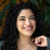 Brenda Quintanilla's Instagram, Twitter & Facebook