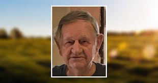 Scott Marksberry's Instagram, Twitter & Facebook