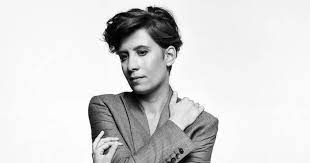 Opowiedział o jej coming oucie. Justyna Kopinska O Corce Dziennikarza Piotra Jaconia