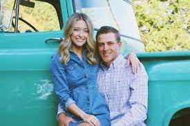 Tom vanhaaren reports on cameron champ's return to the rocket mortgage classic after testing positive for the coronavirus. Apparently Cameron Champ S Girlfiend Is A Complete Smokeshow