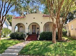 Old Houses Under 50k Your Perfect Fixer Upper For Under 50 000 Florida Home Old Houses Cheap Houses For Sale