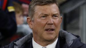 Melbourne board member Geoff Freeman meets AFL