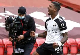 On the far side of the river. Jamie Carragher Left Red Faced As Confident Fulham Prediction Backfires Aktuelle Boulevard Nachrichten Und Fotogalerien Zu Stars Sternchen