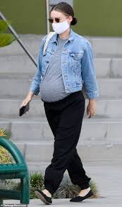 Patricia rooney mara (born april 17, 1985) is an american movie and television actress. Joaquin Phoenix Welcomed His First Child With Rooney Mara A Month Ago And Named Him River Daily Mail Online