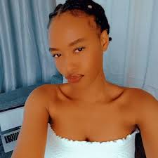 Grace 🌺 (@gee__daniel) • Instagram photos and videos