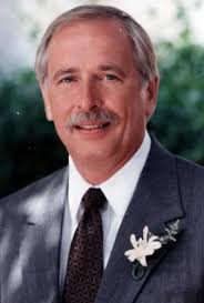 Roger Schaefer's Instagram, Twitter & Facebook