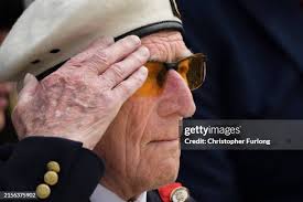 British D-Day Veteran Bernard Morgan from Crewe, aged 100 salutes... News  Photo