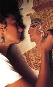 Restoring tomb of Nefatari in Egypt