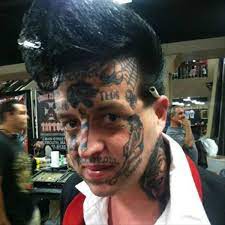 What do you think the worst tattoo is on the list? Schlechte Tattoos Rock N Roll Tattoo Bad Elviss Die Besten 100 Bilder In Vielen Kategorien