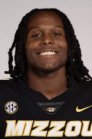 Micah Manning's Instagram, Twitter & Facebook