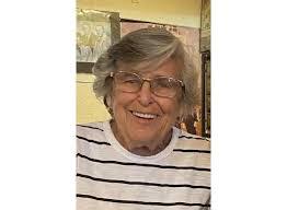 Nina Phelps's Instagram, Twitter & Facebook