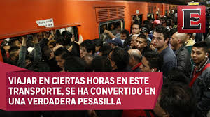 No importa si vienes de visita a la ciudad de méxico o si vives aquí, el metro es uno de los transportes más eficientes para llegar a casi a cualquier lugar. La Gran Odisea De Viajar En El Metro En Las Hora Pico Youtube