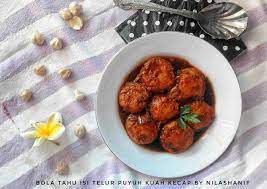 Resep Bola Bola Tahu Isi Telur Puyuh Kuah Kecap Oleh Nila Shanif Recipe Makanan Resep Tahu