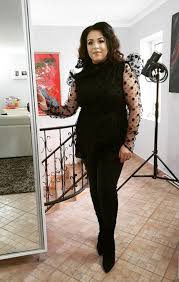 Află motivul pentru care fiica fostului prim ministru, petre roman, a ajuns în această situație. Oana Roman La CapÄƒtul RÄƒbdÄƒrii Vedeta E DistrusÄƒ DespÄƒrÈ›itÄƒ È™i InÈ™elatÄƒ De SoÈ› Are Probleme È™i In Familie