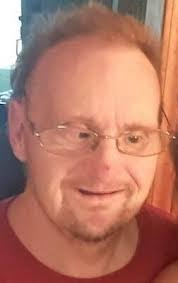 Corinne Becker's Instagram, Twitter & Facebook