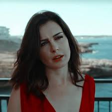 𝗟𝗔𝗨𝗥𝗔 𝗕𝗜𝗘𝗟