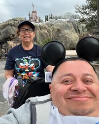 To the best mom in the world 🌎! Thank you for being there for me every  step of the way and for always supporting me. You are my everything, love  you mom