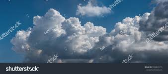139 imágenes de Cumuli nimbus clouds - Imágenes, fotos y vectores de stock  | Shutterstock