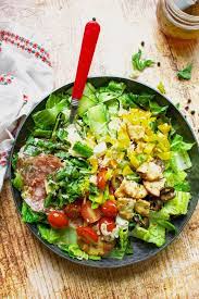 Pizza Salad With Vinaigrette Salad Recipes Pizza Salad Dinner Salads