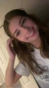 Alyssa (@alyssa.krisxoxo)