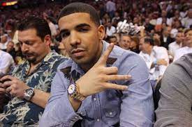 Some models count with bluetooth connected technology and atomic timekeeping. What Watches Are The Most Popular Rappers Wearing Popular Rappers Affordable Watches Most Popular Rappers
